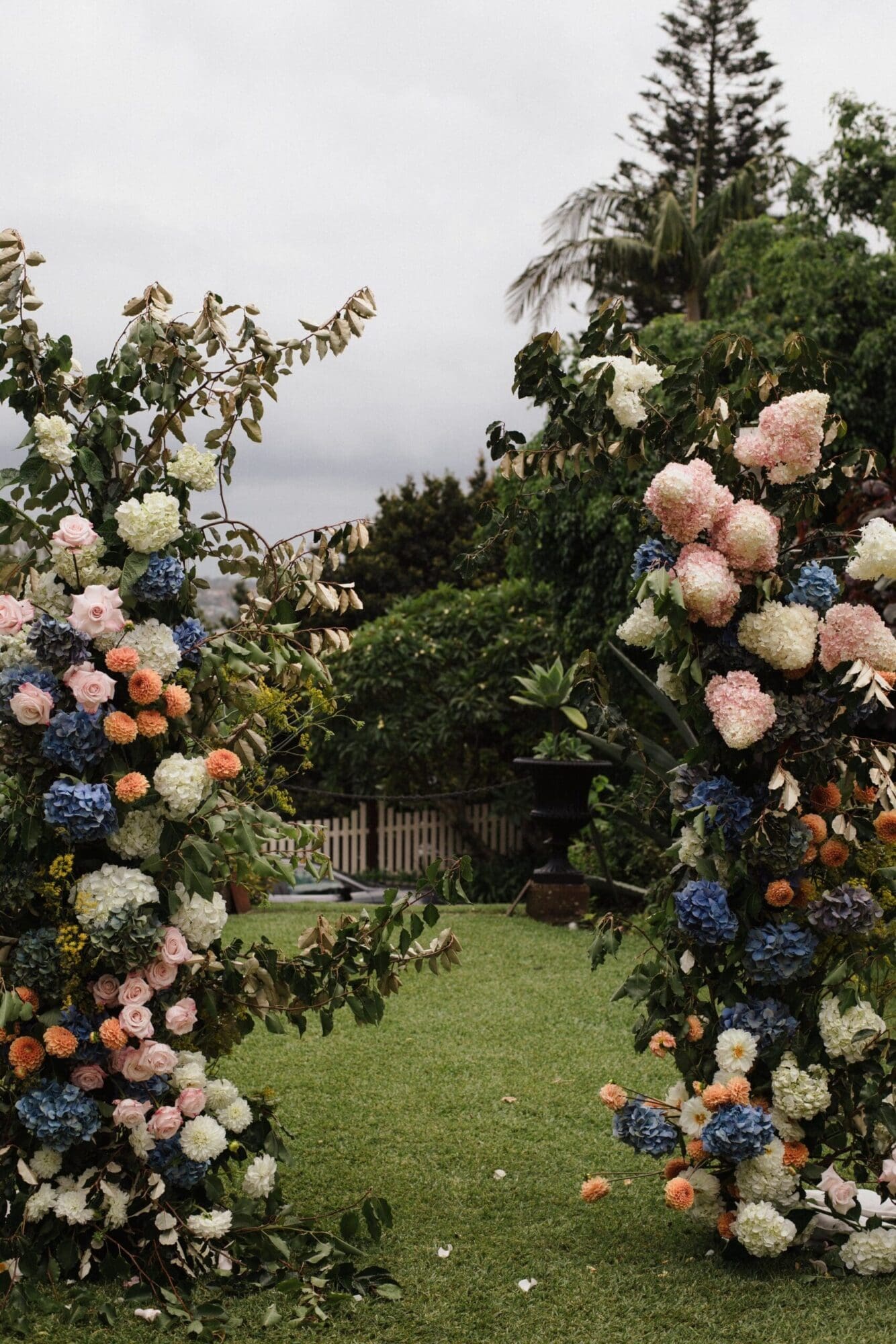 LINDESEY HOUSE ceremony